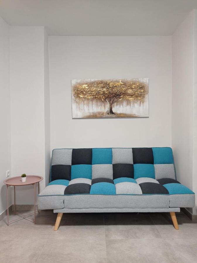 Central Home Trikala  Bagian luar foto